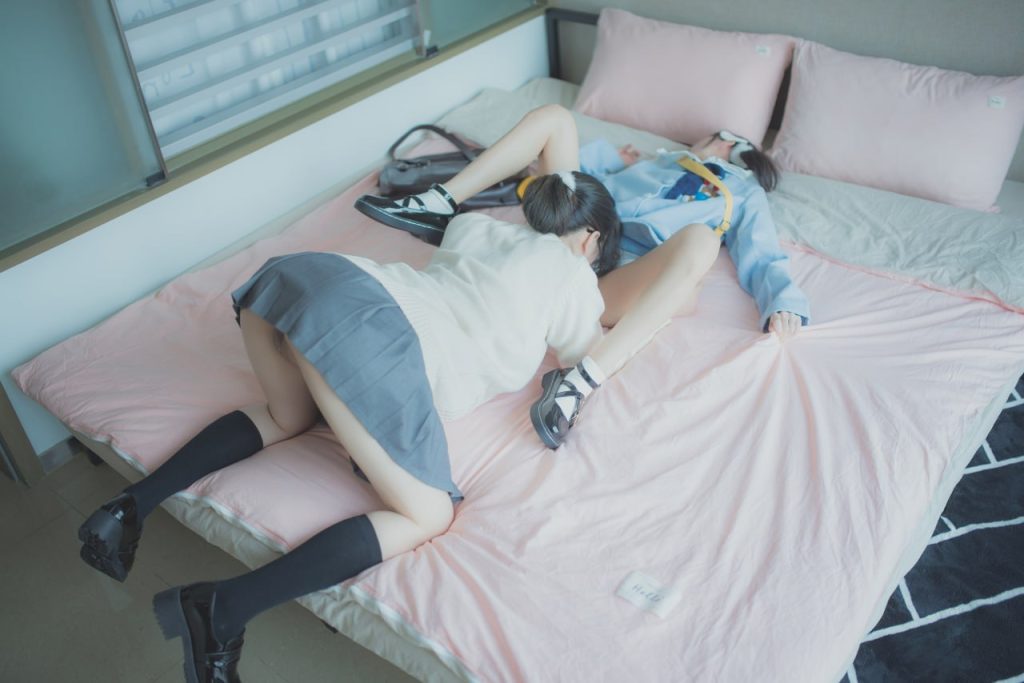 图片[20]-柚木 双飞姐妹互舔 1-原神图库