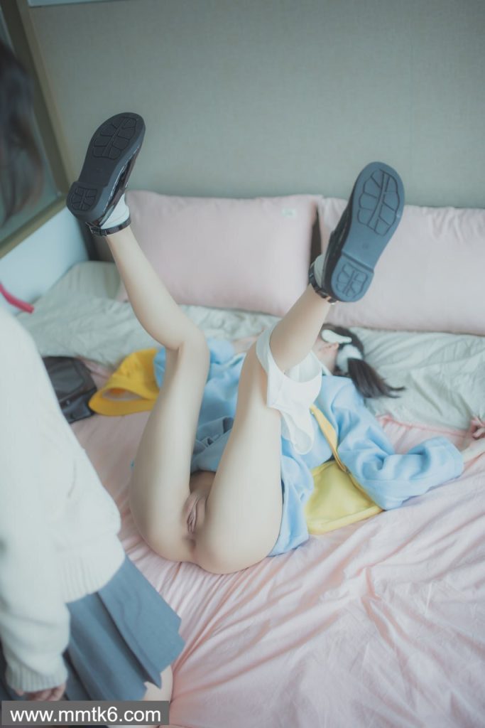 图片[13]-柚木 双飞姐妹互舔 3-原神图库